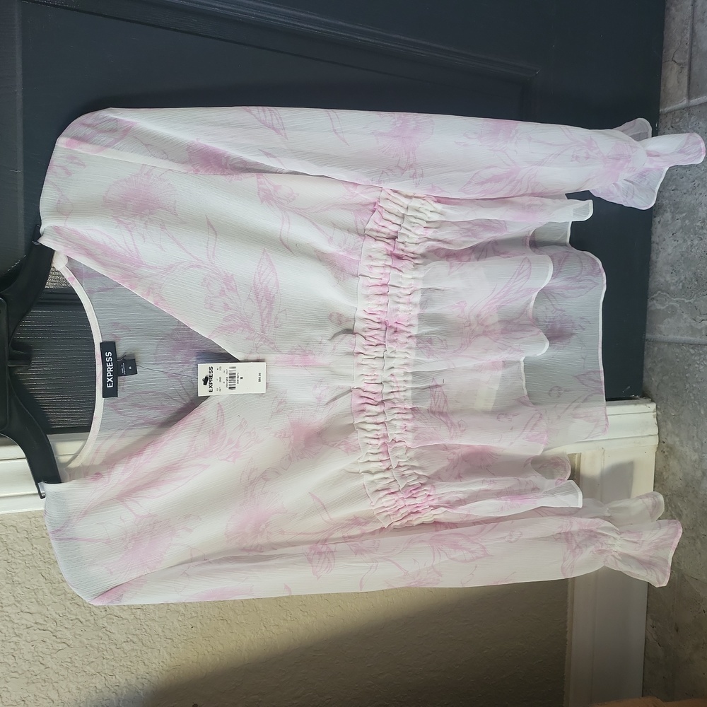 Express sz Med sheer white and pink top new with tags ✨️